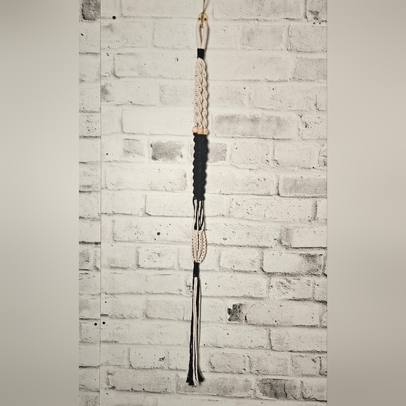 6 Cream Macrame Plant Hanger - Picture 13 of 16